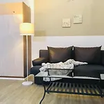 Goldener Hahn Pool, Sauna & Fruehstuecksservice Appartamento