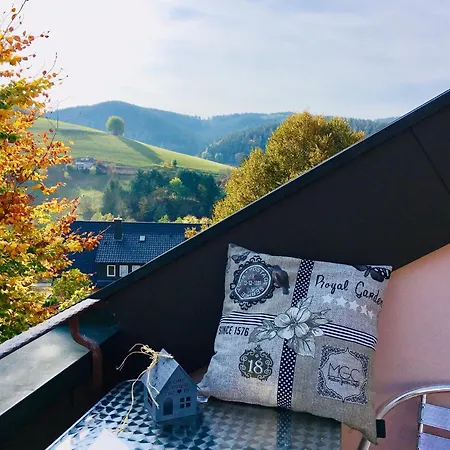 Goldener Hahn - Mit Service Nahe Gartenschau Tal X Apartment