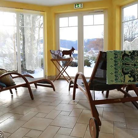 Goldener Hahn - Mit Service Nahe Gartenschau Tal X