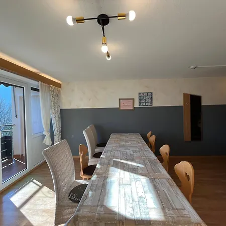 Apartment Goldener Hahn - Mit Service Nahe Gartenschau Tal X *