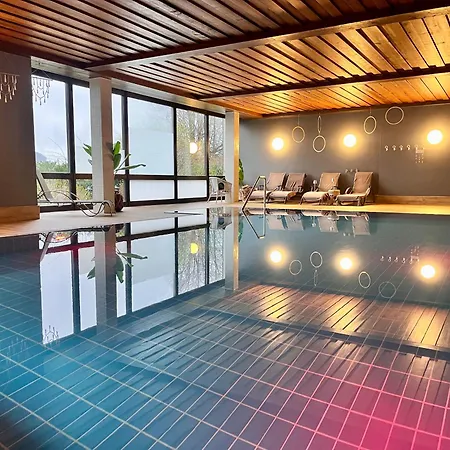 Appartamento Goldener Hahn Pool, Sauna & Fruehstuecksservice Baiersbronn